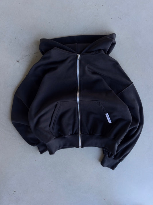 Essential Zip-Up [Black]