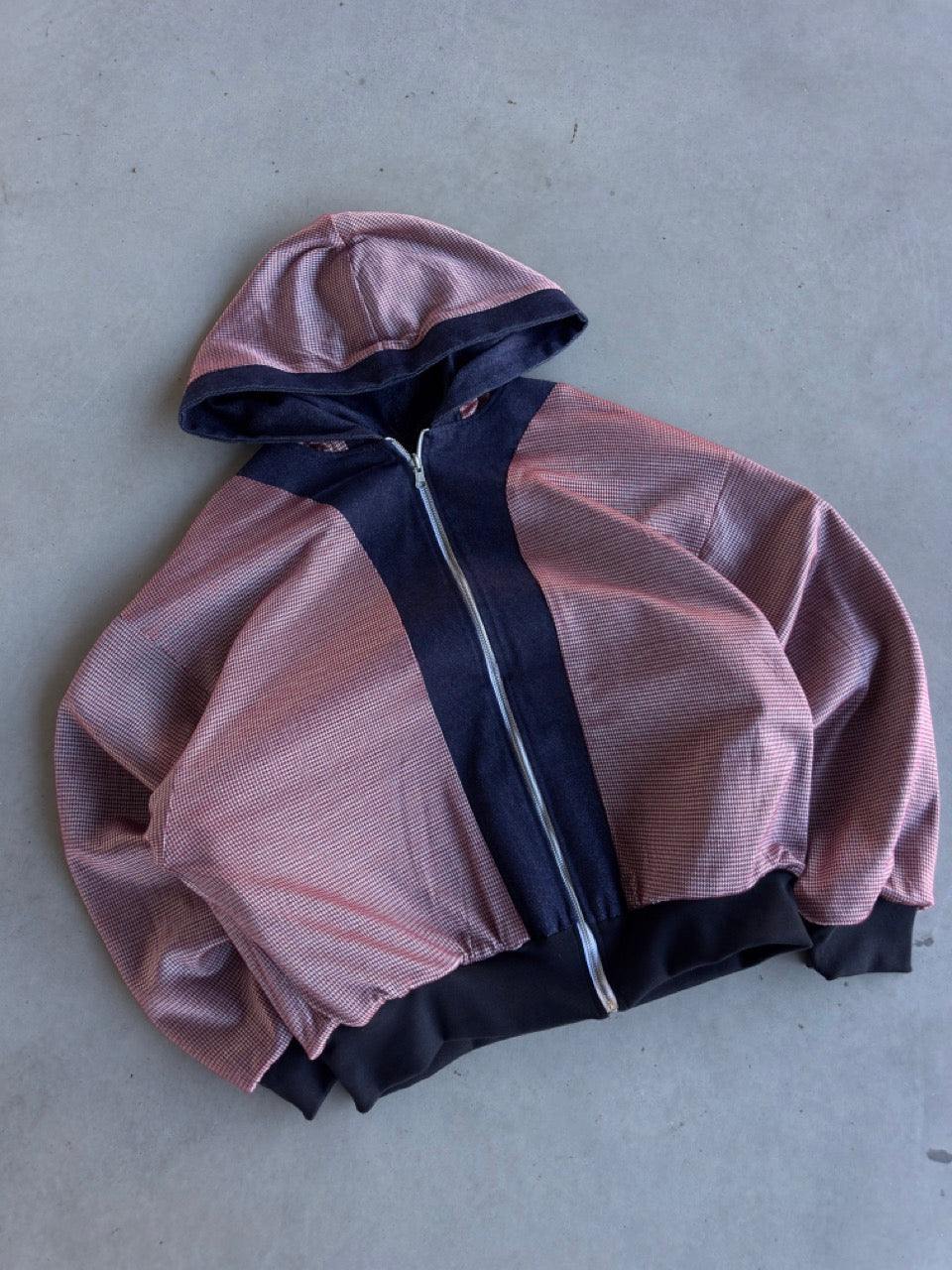 'Velvet' Zip-Up [Navy]