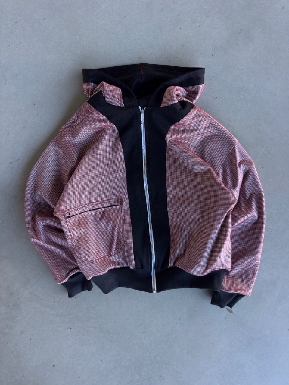 'Velvet' Zip-Up [Black]