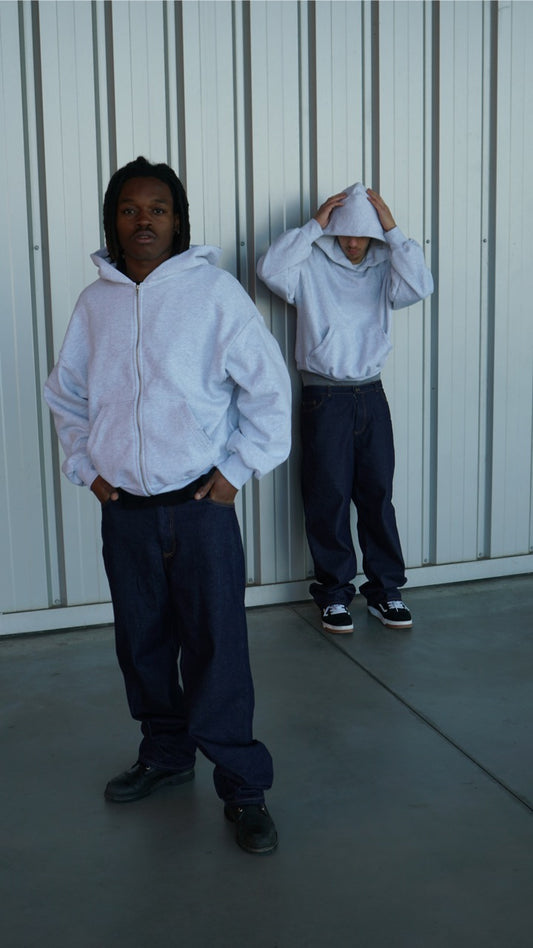 Essential Hoodie [Light Grey]