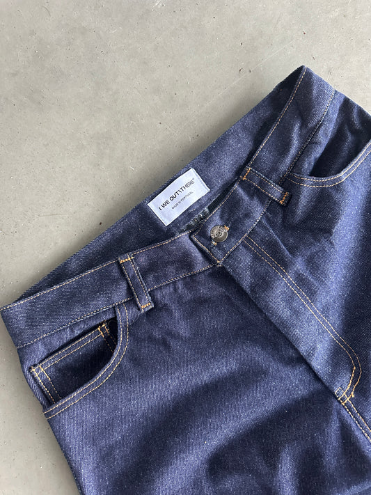 Corduroy Backpocket Raw Jeans  [Navy]