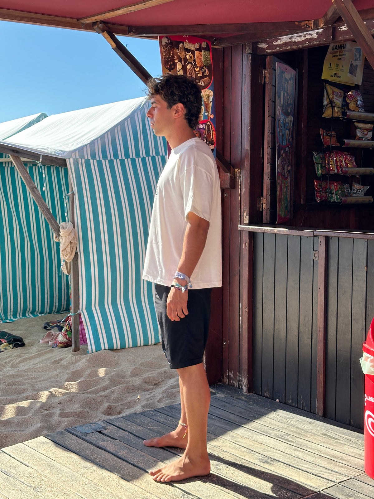 'Barracao' Tee [Off-white/Cru]