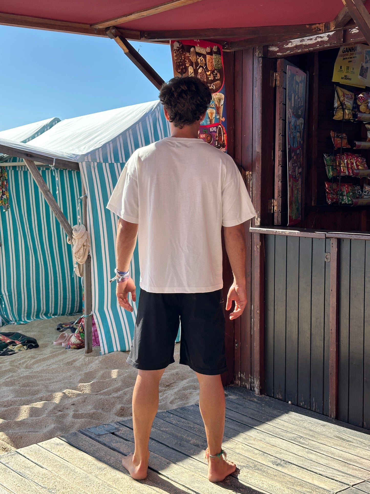 'Barracao' Tee [Off-white/Cru]