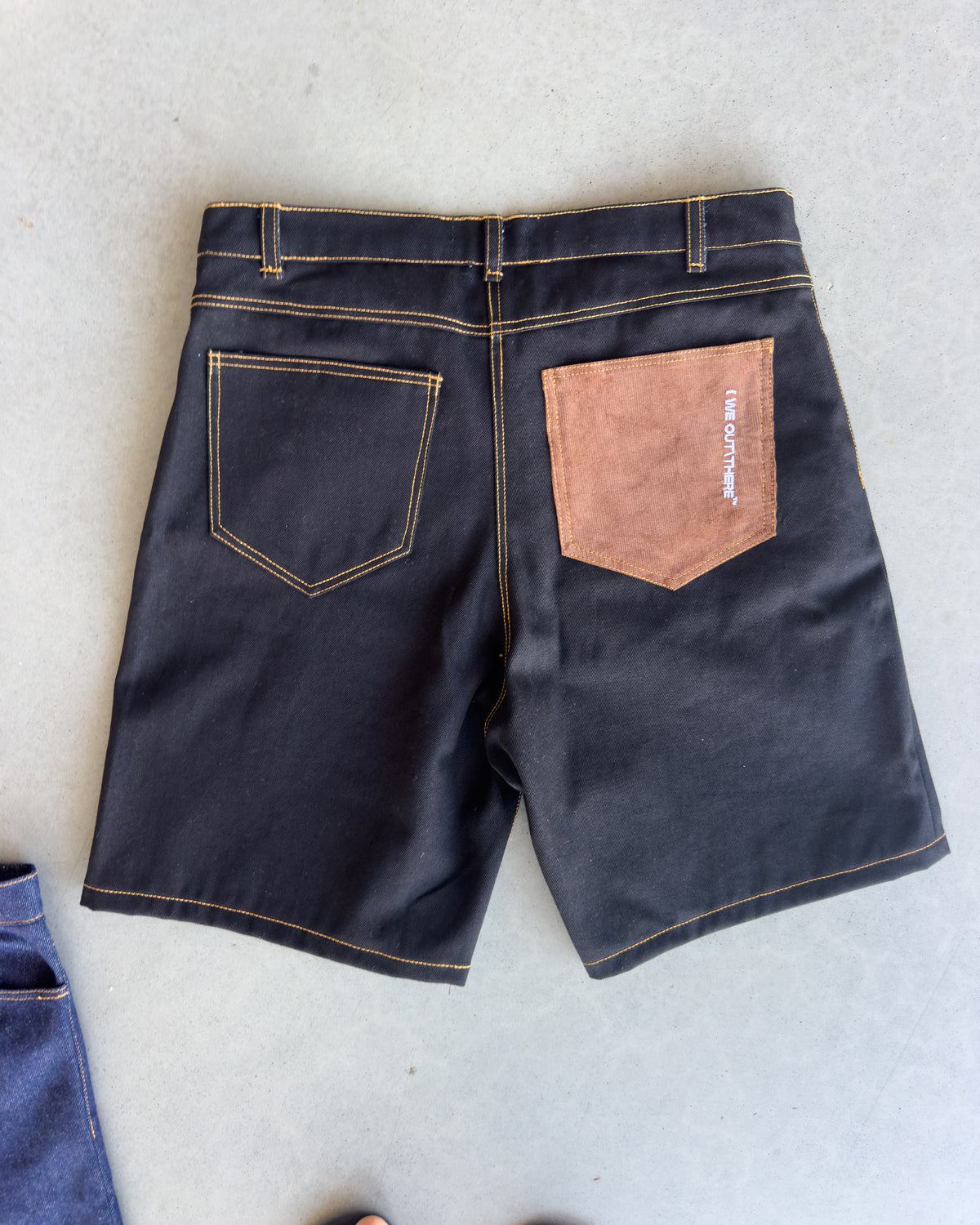 Corduroy Backpocket Jorts  L